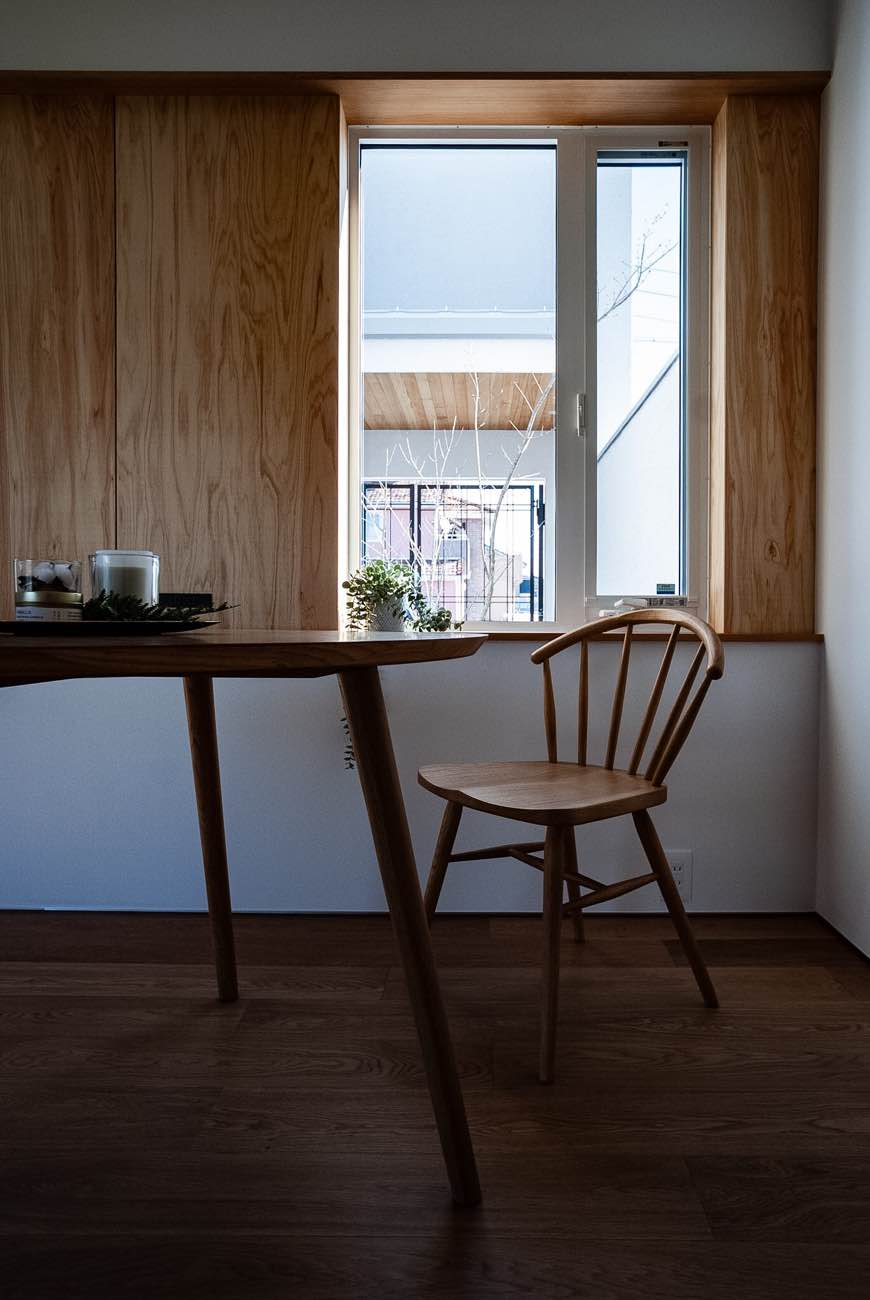 窓辺に宿る、静かな心地よさ。